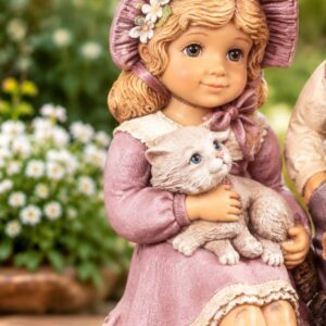 Victorian Girl With Cat (Code 4906)